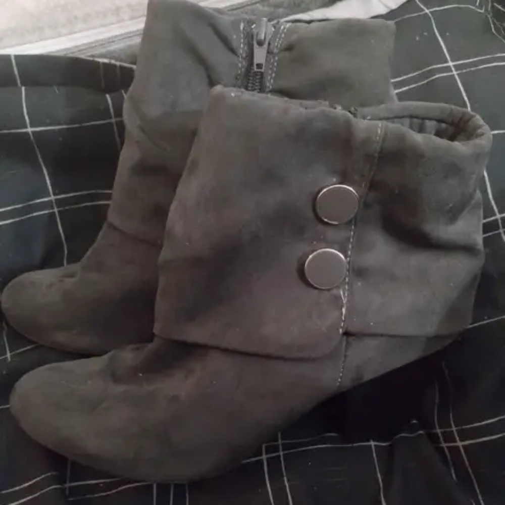 Gray boots